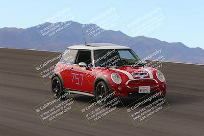 media/Jan-08-2023-SCCA SD (Sun) [[8f6a5b9391]]/Novice Group/Session 1 (Bowl)/